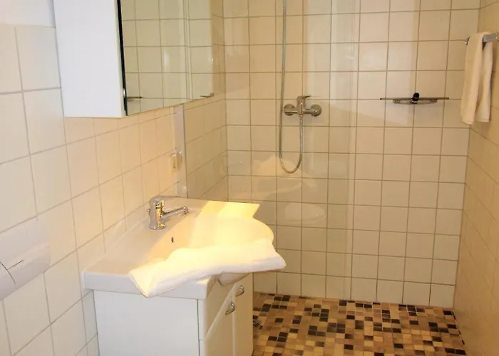 Gutshof Dornbusch 1 - Am Brunnen Apartment Kröpelin